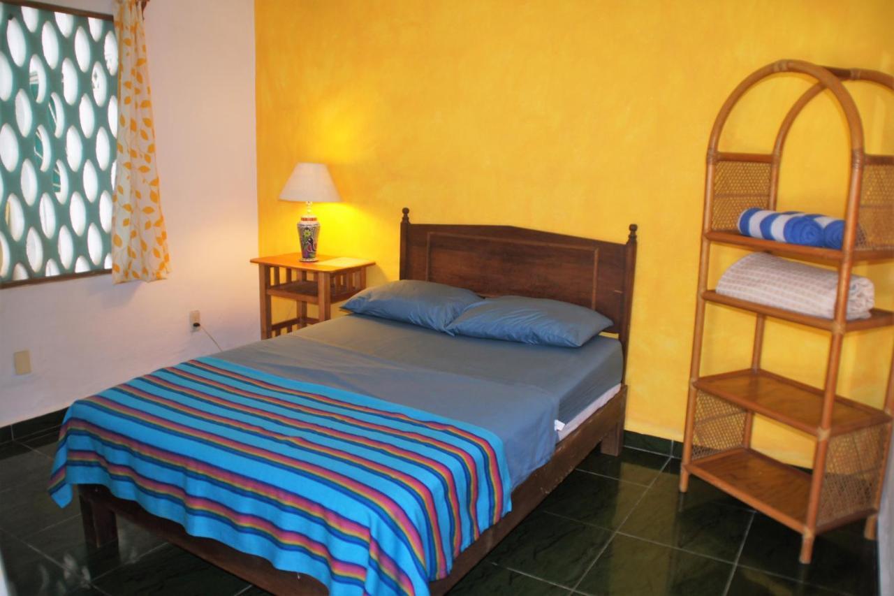Hotel Villa Nirvana Пі-де-ла-Куеста Номер фото